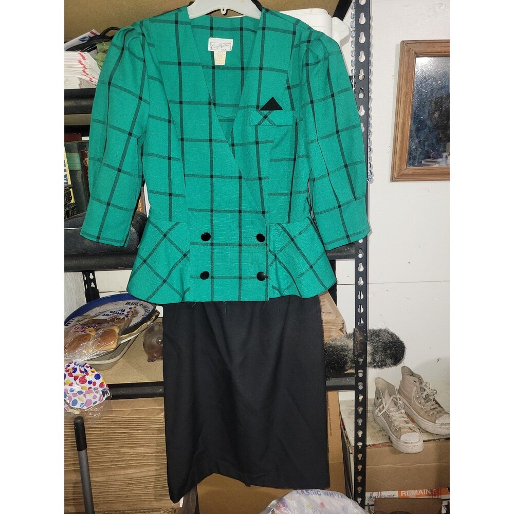 Women's Vintage skirt suit